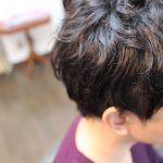骨格に合わせたヘアスタイル。